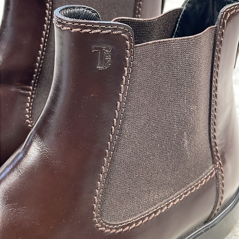 Tods Chelsea Boots Dark Brown Glossy Smooth Leather Shoes US 7.5 - Picture 6 of 13